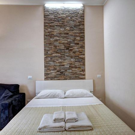 Milanrentals - Lecco 11 Apartment Eksteriør billede